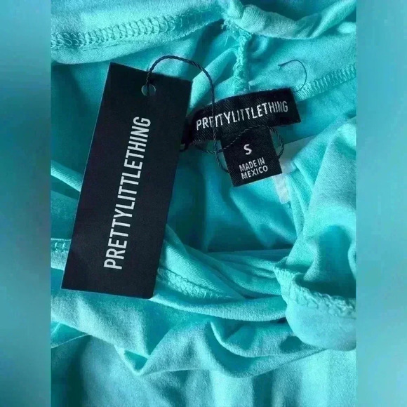 PrettyLittleThings Blue Twist Detail Soft Feel Skirt Beach Cover Up Size S - Picture 6 of 10